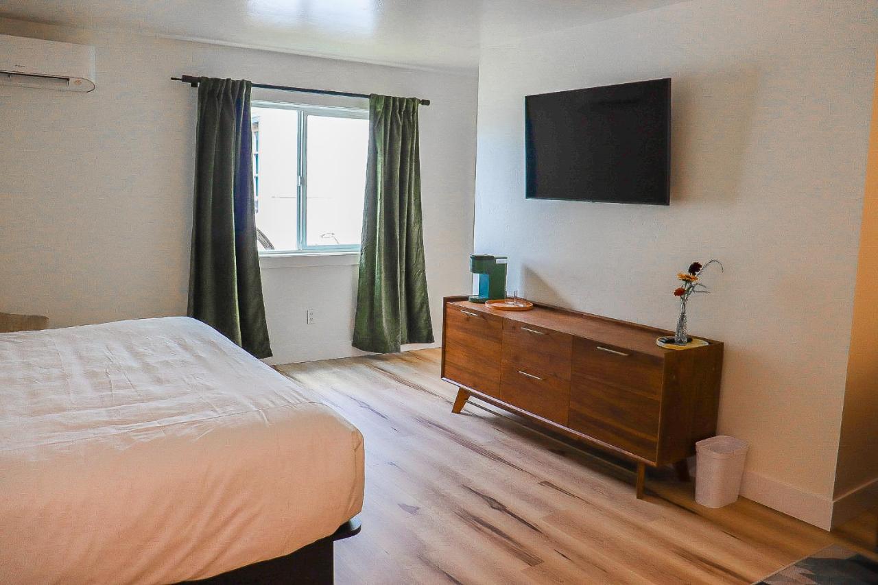 Foxglove Suite At The Wildflower Inn ゴールドビーチ エクステリア 写真
